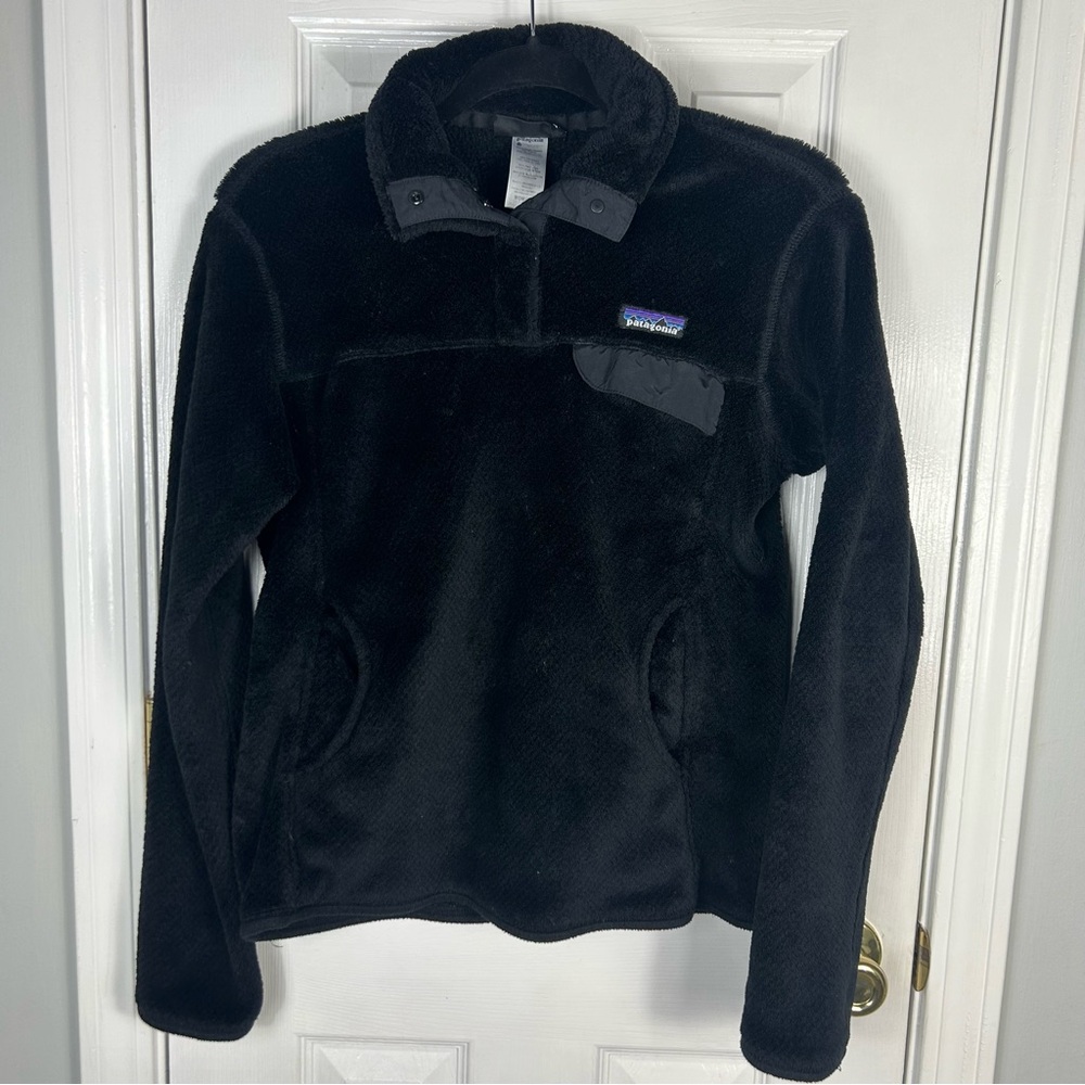 Patagonia Black Fleece Women’s Medium Pullover